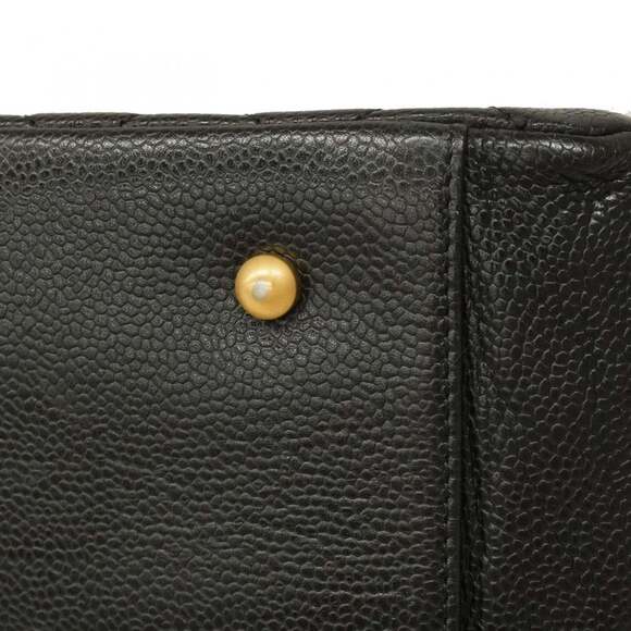 CHANEL Black Caviar Leather Shoulder Bag - Picture 16 of 16